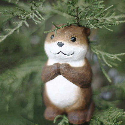Boho Holzfigur „Otter der Wünsche“ – Handgeschnitzte Dekofigur aus Naturholz