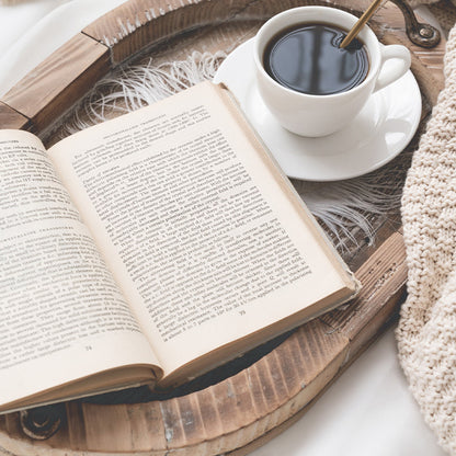 Massives Holztablett im Vintage-Stil – Boho-Deko- und Serviertablett aus Altholz (46×32×7 cm)