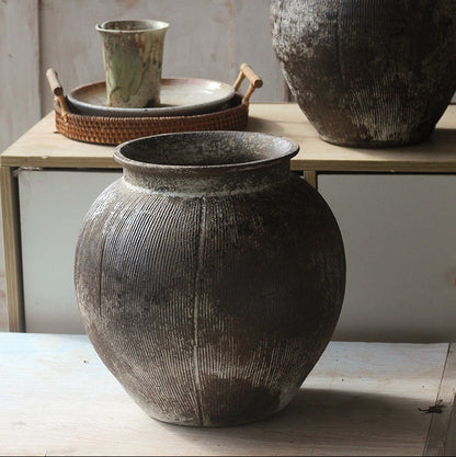 Keramikvase „Rustica“ – Handgefertigte Boho-Vase im Retro-Design aus grober Keramik