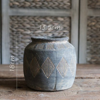 Zementvase „Ardena“ – Handgefertigte Retro-Bodenvase im Boho-National-Stil